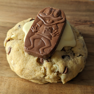 Freddo and Chocolate Caramel Stuffed Cookie